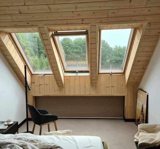 Pitched roof window